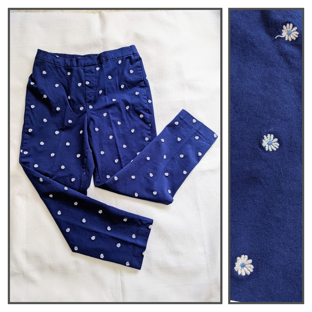 Isaac Mizrahi Live Stretch Dk Blue Crop Pants/Slacks Embroidered Daisy Sz 4.EUC